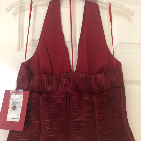 Top - Picture 3 of 7